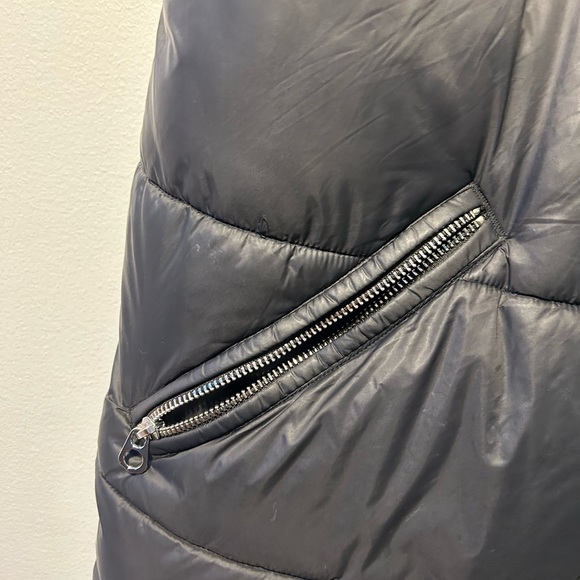 Zara Puffer Vest M - Picture 4 of 9